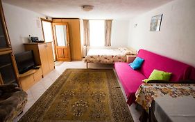 Apartma Kukc II